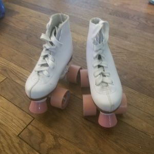 Girls roller skates